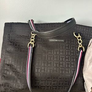 Tommy Hilfiger bag